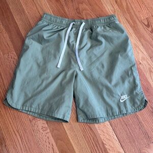Nike Men's Green Athletic Shorts